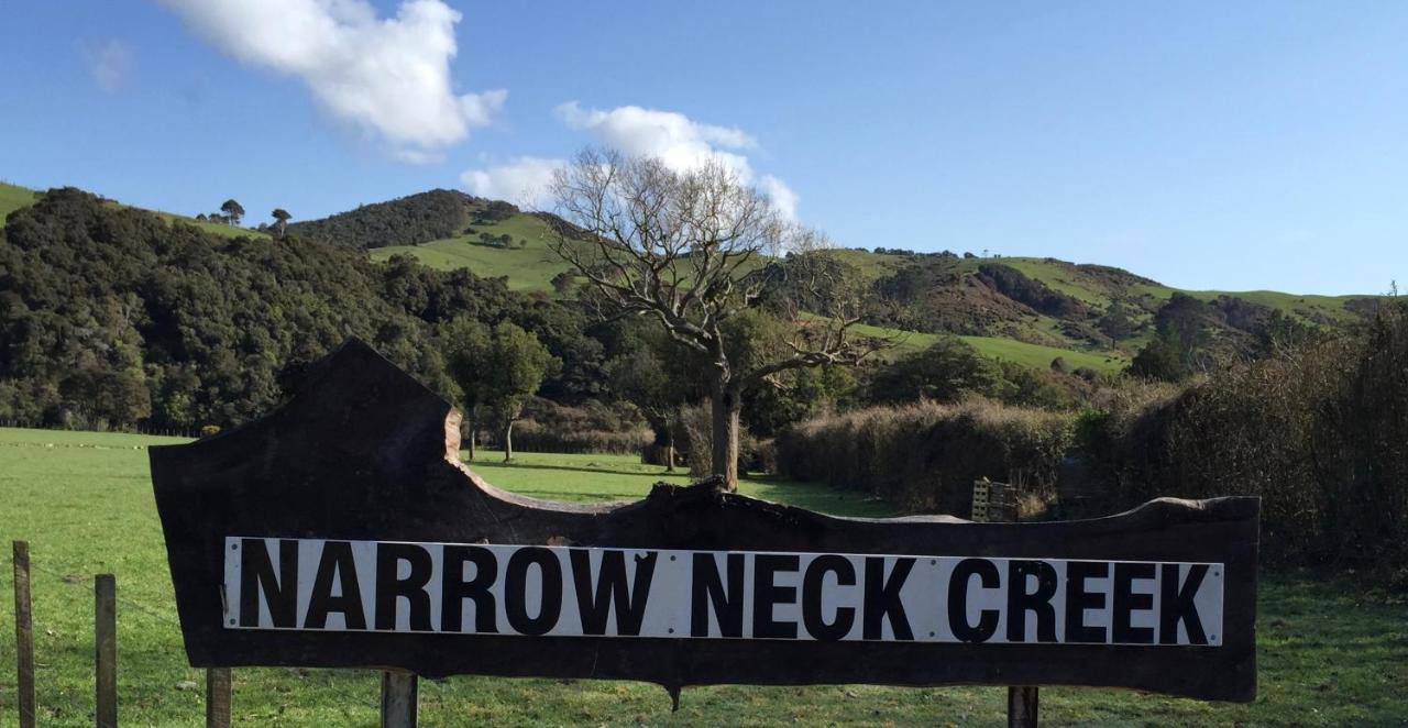Narrow Neck Creek Farmstay And B&B Upper Hutt Exterior photo